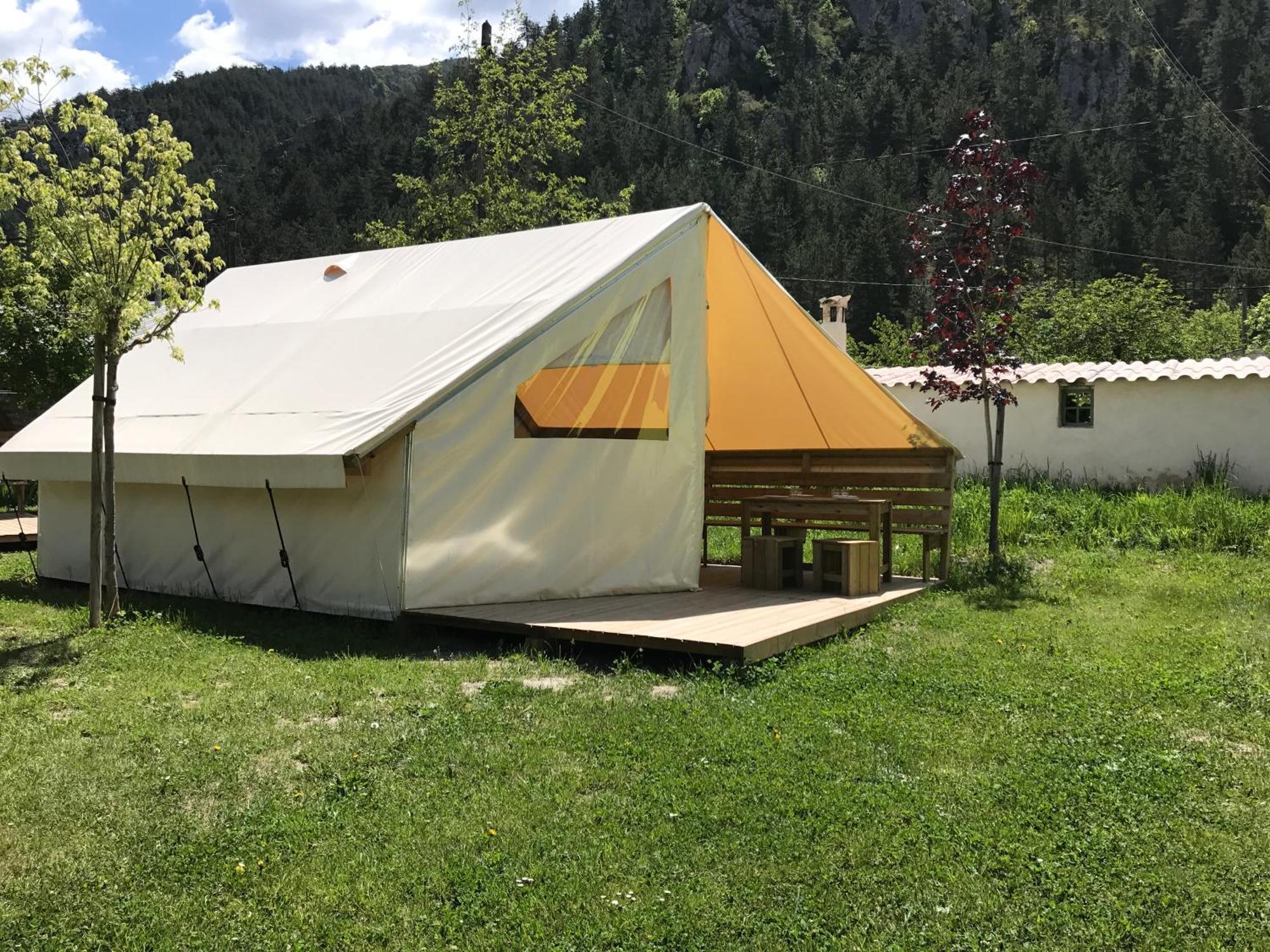 Camping Frederic Mistral Castellane Exterior photo